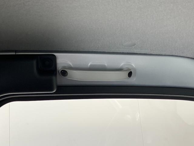 ハイゼットトラックスタンダード　５ＭＴ　パートタイム４ＷＤ　届出済未使用車衝突被害軽減ブレーキ　コーナーセンサー　パートタイム４ＷＤ　ＡＭ／ＦＭラジオ　マニュアルエアコン　マニュアルレベリング　オートライト（滋賀県）の中古車