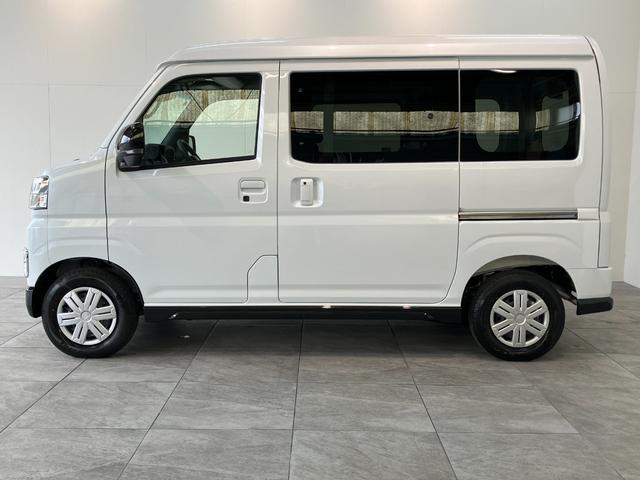 アトレーＲＳ　４ＷＤ　デジタルインナーミラー　届出済未使用車衝突被害軽減ブレーキ　コーナーセンサー　４ＷＤ　バックカメラ（ナビ装着時用）　両側パワスラ　ＬＥＤ　オートライト　レーダークルーズコントロール　スマートキー　エコアイドル　デジタルインナーミラー（滋賀県）の中古車