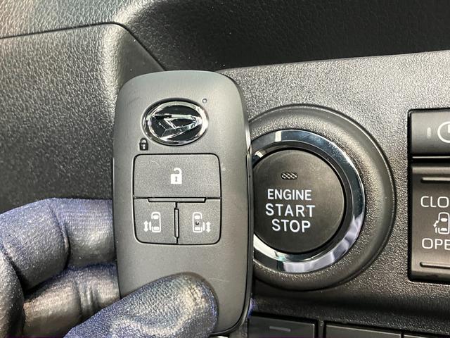 アトレーＲＳ　４ＷＤ　デジタルインナーミラー　届出済未使用車衝突被害軽減ブレーキ　コーナーセンサー　４ＷＤ　バックカメラ（ナビ装着時用）　両側パワスラ　ＬＥＤ　オートライト　レーダークルーズコントロール　スマートキー　エコアイドル　デジタルインナーミラー（滋賀県）の中古車