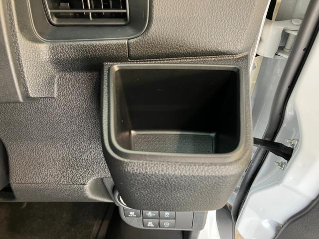 アトレーＲＳ　４ＷＤ　デジタルインナーミラー　届出済未使用車衝突被害軽減ブレーキ　コーナーセンサー　４ＷＤ　バックカメラ（ナビ装着時用）　両側パワスラ　ＬＥＤ　オートライト　レーダークルーズコントロール　スマートキー　エコアイドル　デジタルインナーミラー（滋賀県）の中古車