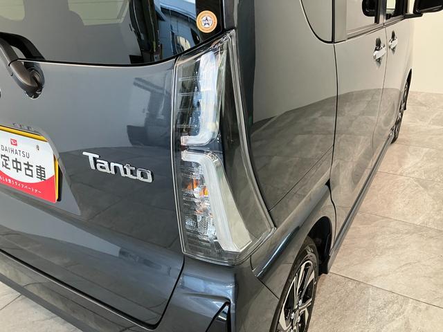 タントカスタムＸ　コーナーセンサー　シートヒーター　届出済未使用車衝突被害軽減ブレーキ　コーナーセンサー　バックカメラ（ナビ装着時用）　両側電動スライドドア　前席シートヒーター　電動パーキングブレーキ　ＬＥＤ　オートライト　オートエアコン　スマートキー　エコアイドル（滋賀県）の中古車