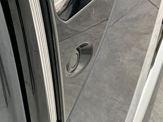 タントカスタムＸ　コーナーセンサー　シートヒーター　届出済未使用車衝突被害軽減ブレーキ　コーナーセンサー　バックカメラ（ナビ装着時用）　両側電動スライドドア　前席シートヒーター　電動パーキングブレーキ　ＬＥＤ　オートライト　オートエアコン　スマートキー　エコアイドル（滋賀県）の中古車