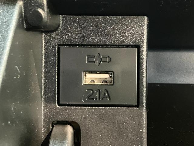 タントカスタムＸ　コーナーセンサー　シートヒーター　届出済未使用車衝突被害軽減ブレーキ　コーナーセンサー　バックカメラ（ナビ装着時用）　両側電動スライドドア　前席シートヒーター　電動パーキングブレーキ　ＬＥＤ　オートライト　オートエアコン　スマートキー　エコアイドル（滋賀県）の中古車