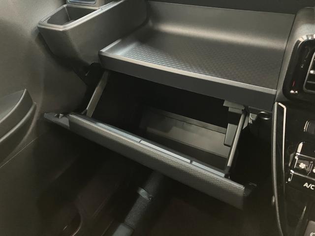 タントカスタムＸ　コーナーセンサー　シートヒーター　届出済未使用車衝突被害軽減ブレーキ　コーナーセンサー　バックカメラ（ナビ装着時用）　両側電動スライドドア　前席シートヒーター　電動パーキングブレーキ　ＬＥＤ　オートライト　オートエアコン　スマートキー　エコアイドル（滋賀県）の中古車