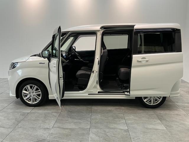 ソリオハイブリッドＭＺ　８型ナビ　パノラマカメラ　レーダークルコン衝突被害軽減ブレーキ　８型フルセグナビ　パノラマカメラ　Ｂｌｕｅｔｏｏｔｈ　ＵＳＢ　前後ドラレコ　ＥＴＣ　レーダークルーズコントロール　シートヒーター　両側パワスラ　オートエアコン　スマートキー（滋賀県）の中古車