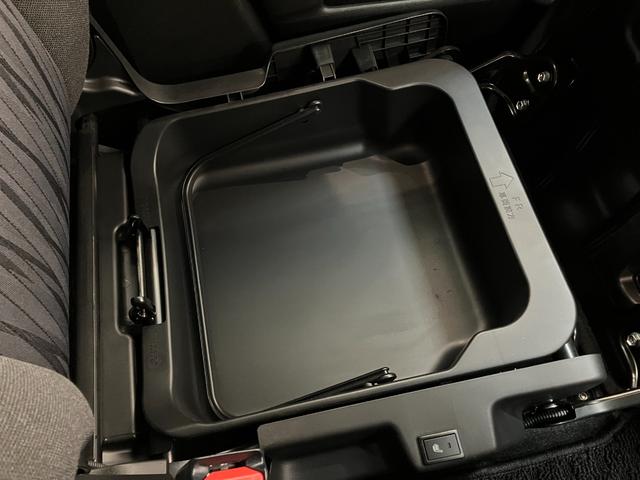 ソリオハイブリッドＭＺ　８型ナビ　パノラマカメラ　レーダークルコン衝突被害軽減ブレーキ　８型フルセグナビ　パノラマカメラ　Ｂｌｕｅｔｏｏｔｈ　ＵＳＢ　前後ドラレコ　ＥＴＣ　レーダークルーズコントロール　シートヒーター　両側パワスラ　オートエアコン　スマートキー（滋賀県）の中古車