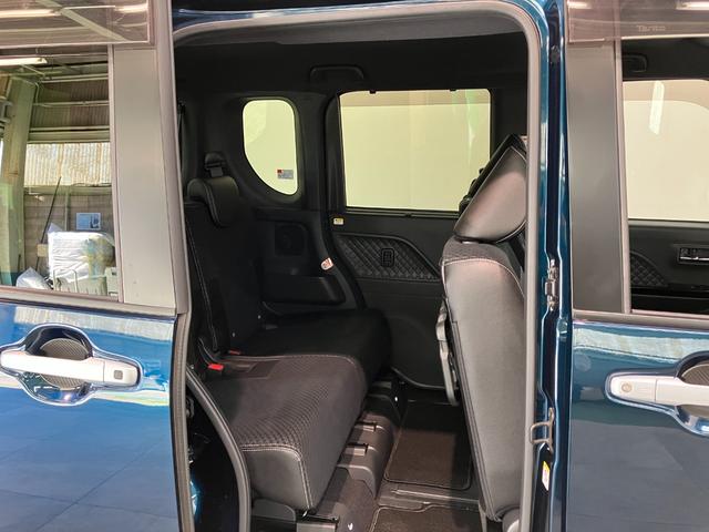 タントカスタムRSスタイルセレクション 4WD 9型ナビ Pカメラ衝突被害軽減ブレーキ コーナーセンサー 9型フルセグナビ Bluetooth DVD USB パノラマカメラ 後席モニター ドラレコ レーダークルコン 両側電動スライドドア 前席シートヒーター LED(滋賀県)の中古車