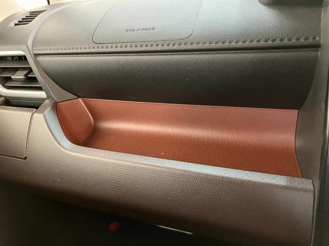 ルーミーＧ　Ｓ　ワンセグナビ　バックカメラ　ＥＴＣ　クルコン衝突被害軽減ブレーキ　ワンセグナビ　バックカメラ　ＤＶＤ再生　オートライト　オートエアコン　クルーズコントロール　電動格納式ミラー　両側電動スライドドア　スマートキー　エコアイドル（滋賀県）の中古車