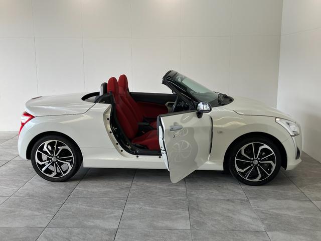 コペンローブ　フルセグナビ　バックカメラ　ドラレコ　車検整備付電動オープンルーフ　フルセグナビ　バックカメラ　ドラレコ　ＤＶＤ再生　Ｂｌｕｅｔｏｏｔｈ　ＵＳＢ　ＥＴＣ　シートヒーター　ＬＥＤヘッドライト　オートエアコン　スマートキー　エコアイドル（滋賀県）の中古車