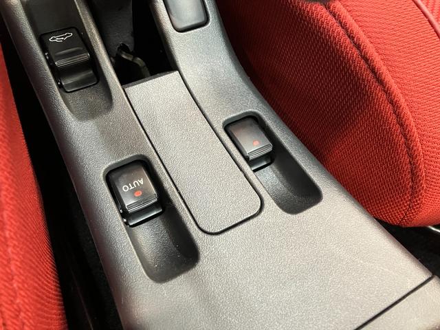 コペンローブ　フルセグナビ　バックカメラ　ドラレコ　車検整備付電動オープンルーフ　フルセグナビ　バックカメラ　ドラレコ　ＤＶＤ再生　Ｂｌｕｅｔｏｏｔｈ　ＵＳＢ　ＥＴＣ　シートヒーター　ＬＥＤヘッドライト　オートエアコン　スマートキー　エコアイドル（滋賀県）の中古車