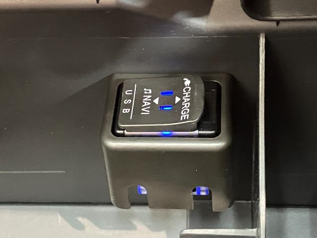 コペンローブ　フルセグナビ　バックカメラ　ドラレコ　車検整備付電動オープンルーフ　フルセグナビ　バックカメラ　ドラレコ　ＤＶＤ再生　Ｂｌｕｅｔｏｏｔｈ　ＵＳＢ　ＥＴＣ　シートヒーター　ＬＥＤヘッドライト　オートエアコン　スマートキー　エコアイドル（滋賀県）の中古車