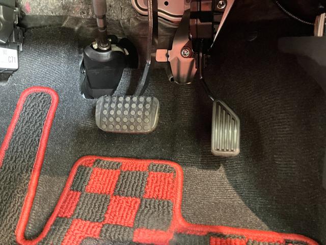 コペンローブ　フルセグナビ　バックカメラ　ドラレコ　車検整備付電動オープンルーフ　フルセグナビ　バックカメラ　ドラレコ　ＤＶＤ再生　Ｂｌｕｅｔｏｏｔｈ　ＵＳＢ　ＥＴＣ　シートヒーター　ＬＥＤヘッドライト　オートエアコン　スマートキー　エコアイドル（滋賀県）の中古車