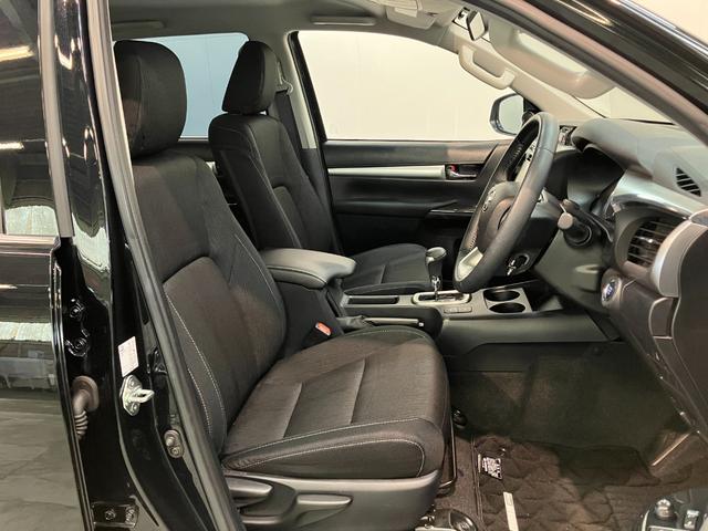 ハイラックスＺ　４ＷＤ　フルセグナビ　Ｂカメラ　レーダークルコン　ＬＥＤトヨタセーフティセンス　コーナーセンサー　フルセグナビ　バックカメラ　Ｂｌｕｅｔｏｏｔｈ　ＥＴＣ　レーダークルーズコントロール　デフロック　ＬＥＤヘッドライト　オートライト　スマートキー（滋賀県）の中古車