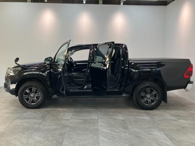 ハイラックスＺ　４ＷＤ　フルセグナビ　Ｂカメラ　レーダークルコン　ＬＥＤトヨタセーフティセンス　コーナーセンサー　フルセグナビ　バックカメラ　Ｂｌｕｅｔｏｏｔｈ　ＥＴＣ　レーダークルーズコントロール　デフロック　ＬＥＤヘッドライト　オートライト　スマートキー（滋賀県）の中古車