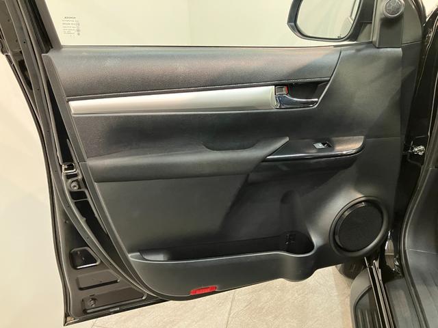 ハイラックスＺ　４ＷＤ　フルセグナビ　Ｂカメラ　レーダークルコン　ＬＥＤトヨタセーフティセンス　コーナーセンサー　フルセグナビ　バックカメラ　Ｂｌｕｅｔｏｏｔｈ　ＥＴＣ　レーダークルーズコントロール　デフロック　ＬＥＤヘッドライト　オートライト　スマートキー（滋賀県）の中古車