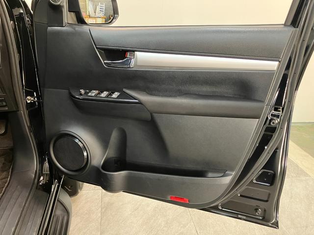 ハイラックスＺ　４ＷＤ　フルセグナビ　Ｂカメラ　レーダークルコン　ＬＥＤトヨタセーフティセンス　コーナーセンサー　フルセグナビ　バックカメラ　Ｂｌｕｅｔｏｏｔｈ　ＥＴＣ　レーダークルーズコントロール　デフロック　ＬＥＤヘッドライト　オートライト　スマートキー（滋賀県）の中古車