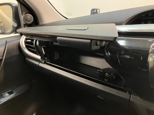 ハイラックスＺ　４ＷＤ　フルセグナビ　Ｂカメラ　レーダークルコン　ＬＥＤトヨタセーフティセンス　コーナーセンサー　フルセグナビ　バックカメラ　Ｂｌｕｅｔｏｏｔｈ　ＥＴＣ　レーダークルーズコントロール　デフロック　ＬＥＤヘッドライト　オートライト　スマートキー（滋賀県）の中古車