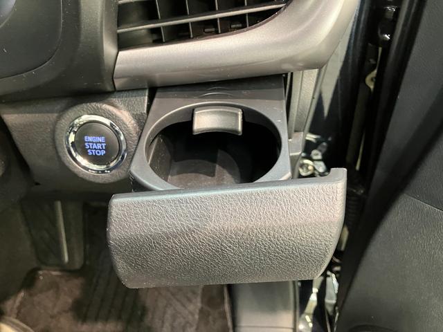 ハイラックスＺ　４ＷＤ　フルセグナビ　Ｂカメラ　レーダークルコン　ＬＥＤトヨタセーフティセンス　コーナーセンサー　フルセグナビ　バックカメラ　Ｂｌｕｅｔｏｏｔｈ　ＥＴＣ　レーダークルーズコントロール　デフロック　ＬＥＤヘッドライト　オートライト　スマートキー（滋賀県）の中古車