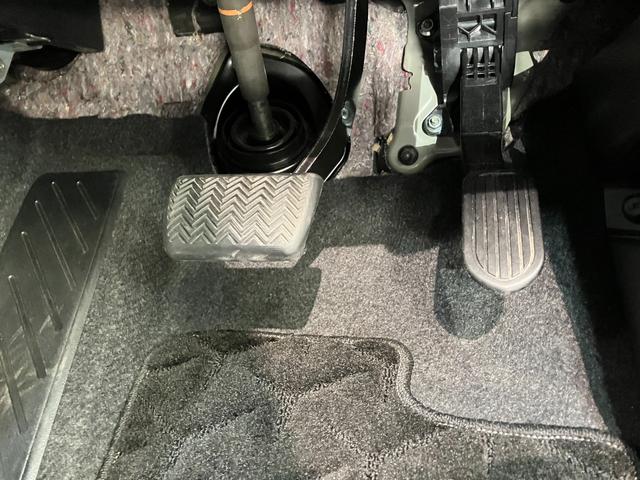 ハイラックスＺ　４ＷＤ　フルセグナビ　Ｂカメラ　レーダークルコン　ＬＥＤトヨタセーフティセンス　コーナーセンサー　フルセグナビ　バックカメラ　Ｂｌｕｅｔｏｏｔｈ　ＥＴＣ　レーダークルーズコントロール　デフロック　ＬＥＤヘッドライト　オートライト　スマートキー（滋賀県）の中古車