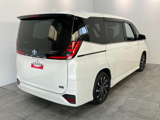 ノアハイブリッドS−Z 10.5型ナビ バックカメラ ドラレコTSS コーナーセンサー 10.5型フルセグナビ バックカメラ 前後ドラレコ ETC2.0 DVD Bluetooth USB シートヒーター レーダークルコン 両側電動スライドドア スマートキー(滋賀県)の中古車