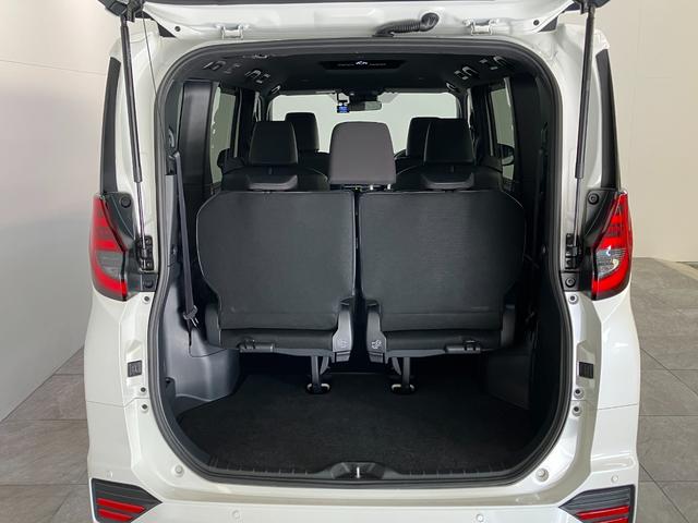 ノアハイブリッドS−Z 10.5型ナビ バックカメラ ドラレコTSS コーナーセンサー 10.5型フルセグナビ バックカメラ 前後ドラレコ ETC2.0 DVD Bluetooth USB シートヒーター レーダークルコン 両側電動スライドドア スマートキー(滋賀県)の中古車