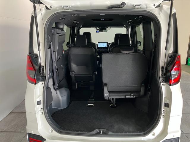 ノアハイブリッドS−Z 10.5型ナビ バックカメラ ドラレコTSS コーナーセンサー 10.5型フルセグナビ バックカメラ 前後ドラレコ ETC2.0 DVD Bluetooth USB シートヒーター レーダークルコン 両側電動スライドドア スマートキー(滋賀県)の中古車