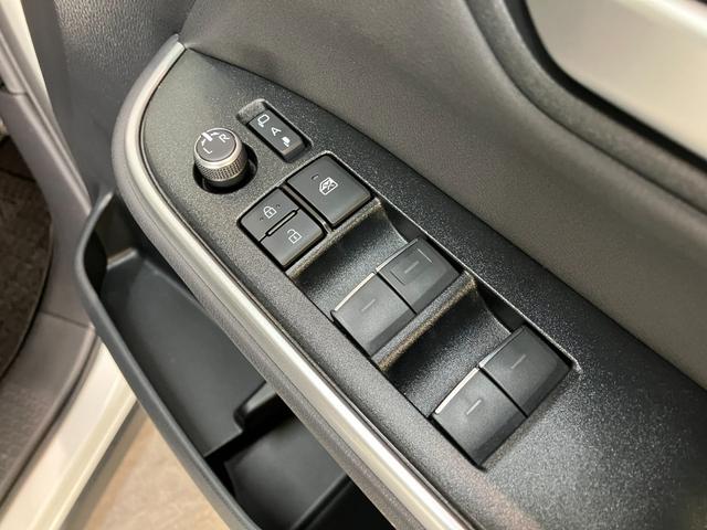 ノアハイブリッドS−Z 10.5型ナビ バックカメラ ドラレコTSS コーナーセンサー 10.5型フルセグナビ バックカメラ 前後ドラレコ ETC2.0 DVD Bluetooth USB シートヒーター レーダークルコン 両側電動スライドドア スマートキー(滋賀県)の中古車