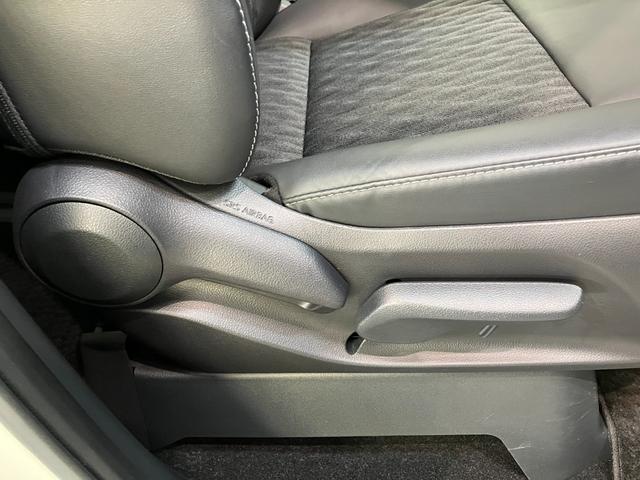 ノアハイブリッドS−Z 10.5型ナビ バックカメラ ドラレコTSS コーナーセンサー 10.5型フルセグナビ バックカメラ 前後ドラレコ ETC2.0 DVD Bluetooth USB シートヒーター レーダークルコン 両側電動スライドドア スマートキー(滋賀県)の中古車