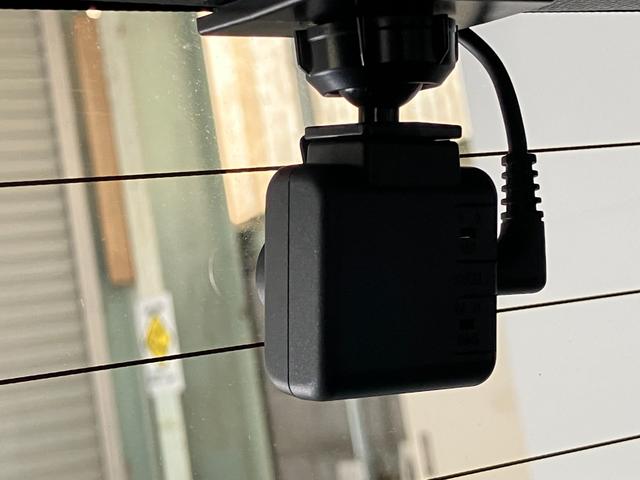 ノアハイブリッドS−Z 10.5型ナビ バックカメラ ドラレコTSS コーナーセンサー 10.5型フルセグナビ バックカメラ 前後ドラレコ ETC2.0 DVD Bluetooth USB シートヒーター レーダークルコン 両側電動スライドドア スマートキー(滋賀県)の中古車