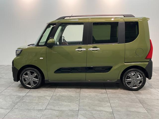 タントファンクロスターボ　ディスプレイオーディオ　届出済未使用車衝突被害軽減ブレーキ　コーナーセンサー　９型ディスプレイオーディオ　フルセグ　Ｂｌｕｅｔｏｏｔｈ　ＵＳＢ　バックカメラ　両側電動スライドドア　前席シートヒーター　ＬＥＤ　スマートキー　エコアイドル（滋賀県）の中古車