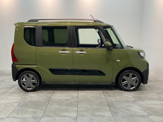 タントファンクロスターボ　ディスプレイオーディオ　届出済未使用車衝突被害軽減ブレーキ　コーナーセンサー　９型ディスプレイオーディオ　フルセグ　Ｂｌｕｅｔｏｏｔｈ　ＵＳＢ　バックカメラ　両側電動スライドドア　前席シートヒーター　ＬＥＤ　スマートキー　エコアイドル（滋賀県）の中古車