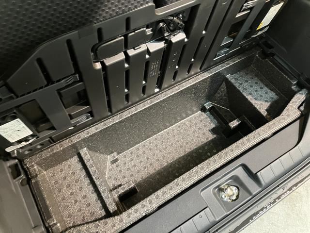 タントファンクロスターボ　ディスプレイオーディオ　届出済未使用車衝突被害軽減ブレーキ　コーナーセンサー　９型ディスプレイオーディオ　フルセグ　Ｂｌｕｅｔｏｏｔｈ　ＵＳＢ　バックカメラ　両側電動スライドドア　前席シートヒーター　ＬＥＤ　スマートキー　エコアイドル（滋賀県）の中古車