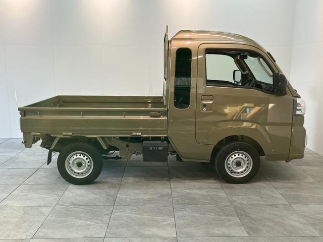 ハイゼットトラックジャンボエクストラ　４ＷＤ　ＣＶＴ　届出済未使用車衝突被害軽減ブレーキ　スマアシ　コーナーセンサー　ＬＥＤヘッドライト　オートライト　スマートキー　パワーウインドウ　電動格納式ミラー　パートタイム４ＷＤ　デフロック　荷台作業灯　デフロック（滋賀県）の中古車