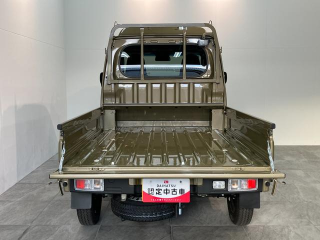 ハイゼットトラックジャンボエクストラ　４ＷＤ　ＣＶＴ　届出済未使用車衝突被害軽減ブレーキ　スマアシ　コーナーセンサー　ＬＥＤヘッドライト　オートライト　スマートキー　パワーウインドウ　電動格納式ミラー　パートタイム４ＷＤ　デフロック　荷台作業灯　デフロック（滋賀県）の中古車