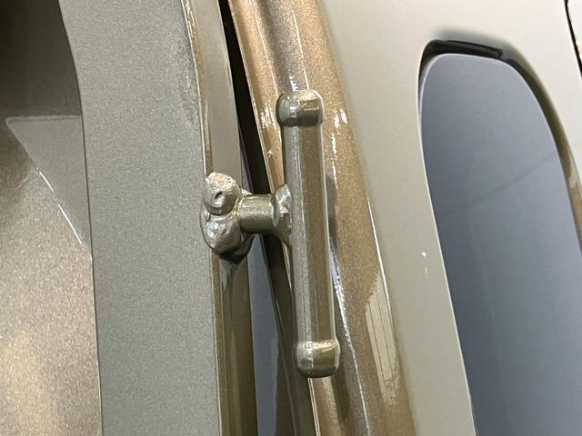 ハイゼットトラックジャンボエクストラ　４ＷＤ　ＣＶＴ　届出済未使用車衝突被害軽減ブレーキ　スマアシ　コーナーセンサー　ＬＥＤヘッドライト　オートライト　スマートキー　パワーウインドウ　電動格納式ミラー　パートタイム４ＷＤ　デフロック　荷台作業灯　デフロック（滋賀県）の中古車