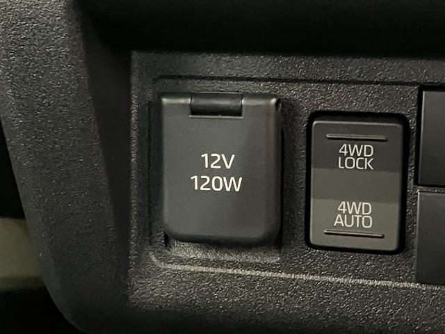 ハイゼットトラックジャンボエクストラ　４ＷＤ　ＣＶＴ　届出済未使用車衝突被害軽減ブレーキ　スマアシ　コーナーセンサー　ＬＥＤヘッドライト　オートライト　スマートキー　パワーウインドウ　電動格納式ミラー　パートタイム４ＷＤ　デフロック　荷台作業灯　デフロック（滋賀県）の中古車