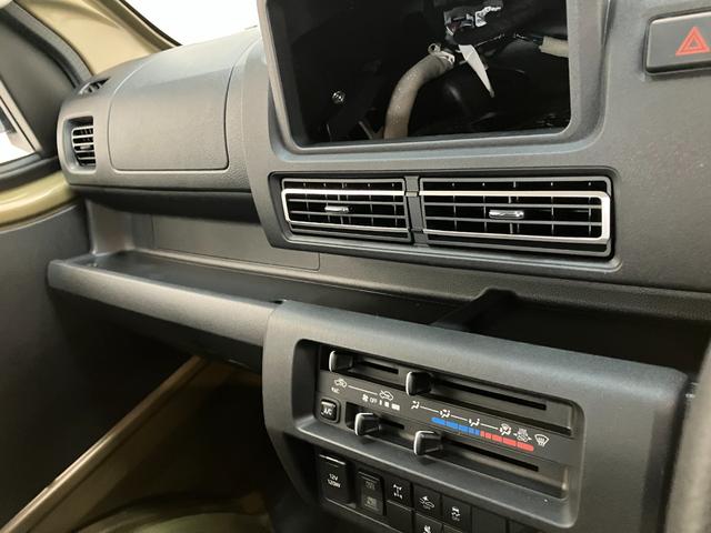 ハイゼットトラックジャンボエクストラ　４ＷＤ　ＣＶＴ　届出済未使用車衝突被害軽減ブレーキ　スマアシ　コーナーセンサー　ＬＥＤヘッドライト　オートライト　スマートキー　パワーウインドウ　電動格納式ミラー　パートタイム４ＷＤ　デフロック　荷台作業灯　デフロック（滋賀県）の中古車