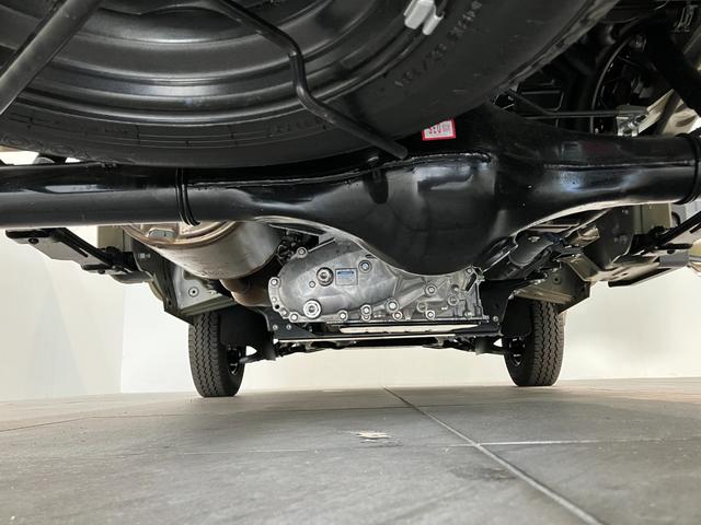 ハイゼットトラックジャンボエクストラ　４ＷＤ　ＣＶＴ　届出済未使用車衝突被害軽減ブレーキ　スマアシ　コーナーセンサー　ＬＥＤヘッドライト　オートライト　スマートキー　パワーウインドウ　電動格納式ミラー　パートタイム４ＷＤ　デフロック　荷台作業灯　デフロック（滋賀県）の中古車