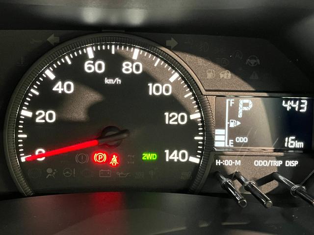 ハイゼットトラックスタンダード　４ＷＤ　ＣＶＴ　届出済未使用車衝突被害軽減ブレーキ　コーナーセンサー　パートタイム４ＷＤ　ＡＭ／ＦＭラジオ　マニュアルエアコン　マニュアルレベリング　オートライト（滋賀県）の中古車