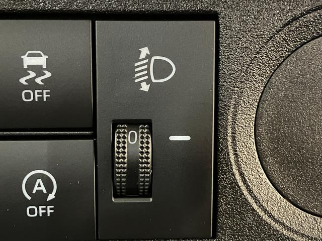 ハイゼットトラックスタンダード　４ＷＤ　ＣＶＴ　届出済未使用車衝突被害軽減ブレーキ　コーナーセンサー　パートタイム４ＷＤ　ＡＭ／ＦＭラジオ　マニュアルエアコン　マニュアルレベリング　オートライト（滋賀県）の中古車