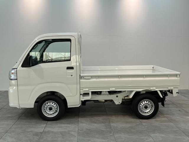 ハイゼットトラックスタンダード　４ＷＤ　ＣＶＴ　届出済未使用車衝突被害軽減ブレーキ　コーナーセンサー　パートタイム４ＷＤ　ＡＭ／ＦＭラジオ　マニュアルエアコン　マニュアルレベリング　オートライト（滋賀県）の中古車