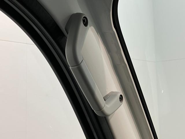 ハイゼットトラックスタンダード　４ＷＤ　ＣＶＴ　届出済未使用車衝突被害軽減ブレーキ　コーナーセンサー　パートタイム４ＷＤ　ＡＭ／ＦＭラジオ　マニュアルエアコン　マニュアルレベリング　オートライト（滋賀県）の中古車