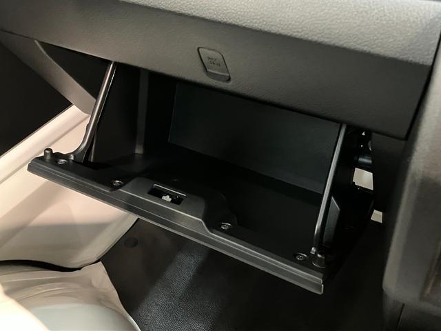 ハイゼットトラックスタンダード　４ＷＤ　ＣＶＴ　届出済未使用車衝突被害軽減ブレーキ　コーナーセンサー　パートタイム４ＷＤ　ＡＭ／ＦＭラジオ　マニュアルエアコン　マニュアルレベリング　オートライト（滋賀県）の中古車