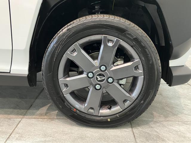 タフトＧダーククロムベンチャー　届出済未使用車　９型Ｄ．Ａ衝突被害軽減ブレーキ　コーナーセンサー　９型ディスプレイオーディオ　バックカメラ　レーダークルーズコントロール　前席シートヒーター　電動パーキング　オートエアコン　スマートキー　エコアイドル（滋賀県）の中古車