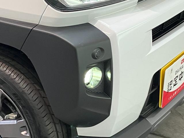 タフトＧダーククロムベンチャー　届出済未使用車　９型Ｄ．Ａ衝突被害軽減ブレーキ　コーナーセンサー　９型ディスプレイオーディオ　バックカメラ　レーダークルーズコントロール　前席シートヒーター　電動パーキング　オートエアコン　スマートキー　エコアイドル（滋賀県）の中古車