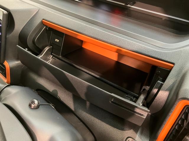 タントファンクロス 10型フルセグナビ Bカメラ 届出済未使用車衝突被害軽減ブレーキ コーナーセンサー 10型フルセグナビ Bluetooth DVD再生 USB バックカメラ 両側パワスラ 前後ドラレコ 前席シートヒーター LED スマートキー エコアイドル(滋賀県)の中古車