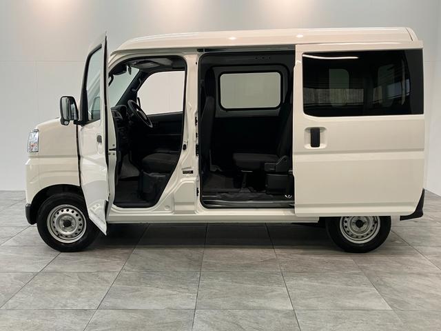 ハイゼットカーゴＤＸ　４ＷＤ　ＣＶＴ車　キーレス　前席パワーウインドウ衝突被害軽減ブレーキ　スマアシ　コーナーセンサー　キーレス　前席パワーウインドウ　ＡＭ／ＦＭステレオ　両側スライドドア　パートタイム４ＷＤ　オートライト（滋賀県）の中古車