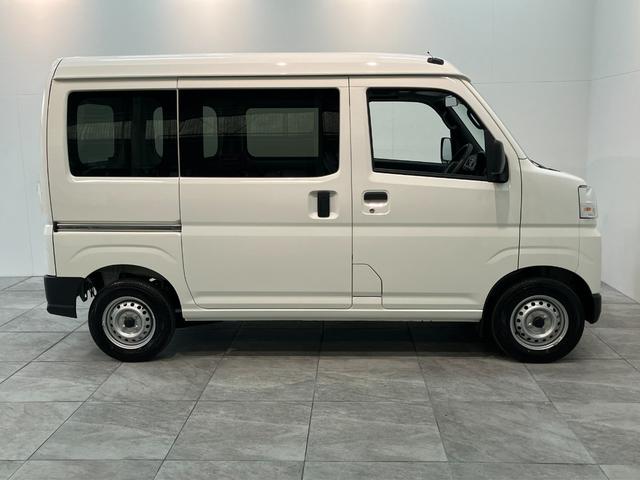 ハイゼットカーゴＤＸ　４ＷＤ　ＣＶＴ車　キーレス　前席パワーウインドウ衝突被害軽減ブレーキ　スマアシ　コーナーセンサー　キーレス　前席パワーウインドウ　ＡＭ／ＦＭステレオ　両側スライドドア　パートタイム４ＷＤ　オートライト（滋賀県）の中古車