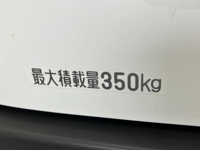 ハイゼットカーゴＤＸ　４ＷＤ　ＣＶＴ車　キーレス　前席パワーウインドウ衝突被害軽減ブレーキ　スマアシ　コーナーセンサー　キーレス　前席パワーウインドウ　ＡＭ／ＦＭステレオ　両側スライドドア　パートタイム４ＷＤ　オートライト（滋賀県）の中古車