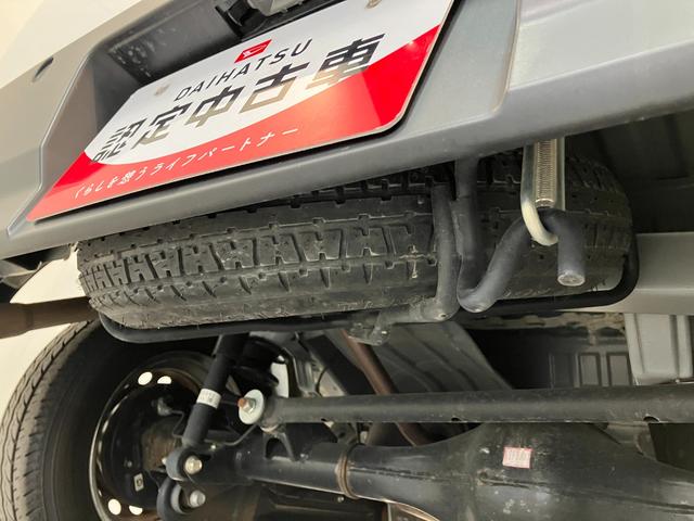 ハイゼットカーゴＤＸ　４ＷＤ　ＣＶＴ車　キーレス　前席パワーウインドウ衝突被害軽減ブレーキ　スマアシ　コーナーセンサー　キーレス　前席パワーウインドウ　ＡＭ／ＦＭステレオ　両側スライドドア　パートタイム４ＷＤ　オートライト（滋賀県）の中古車